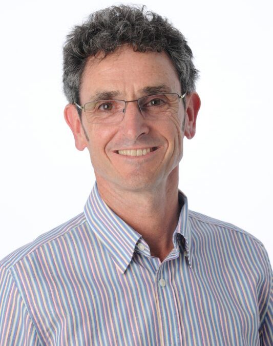 Mr Nick Carne